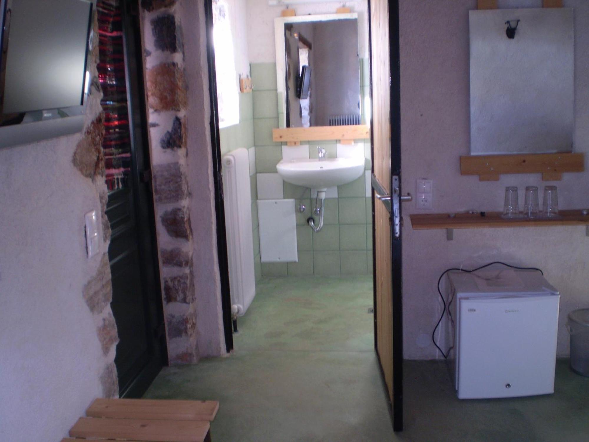 Arachovitika Kalivia Hotel Karyes Bilik gambar